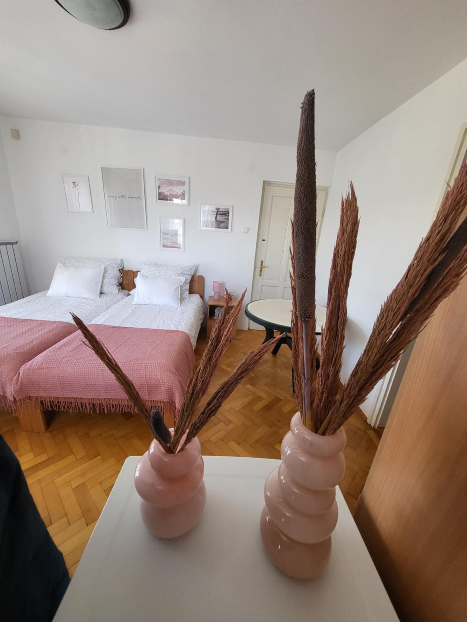Bella Villa Apartmanhaz Zamárdi Eksteriør bilde