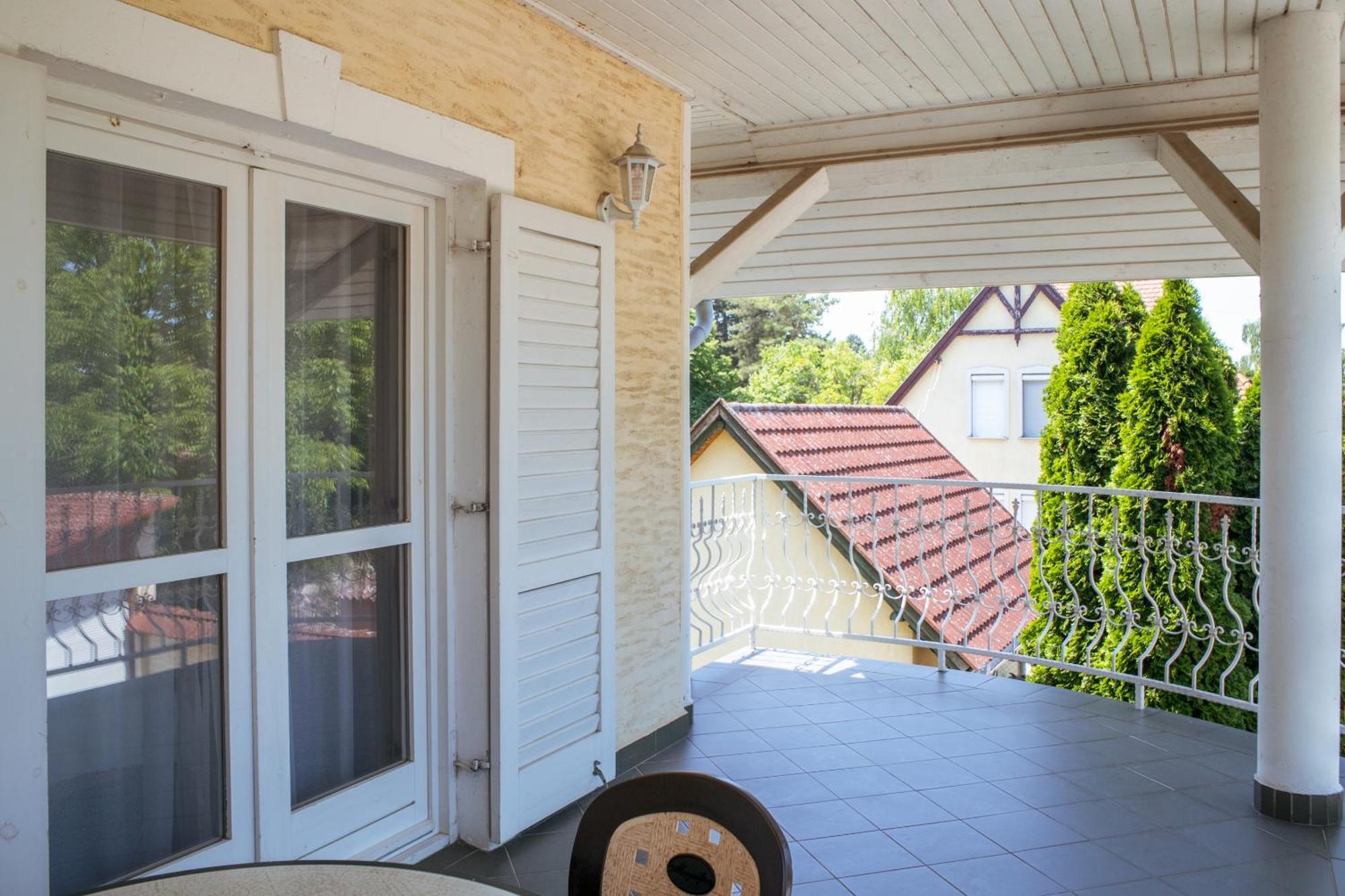 Bella Villa Apartmanhaz Zamárdi Eksteriør bilde